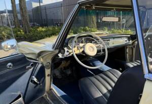 Image 13/31 de Mercedes-Benz 250 SL (1967)