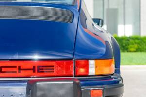 Bild 34/48 von Porsche 911 Carrera 3.2 (1984)