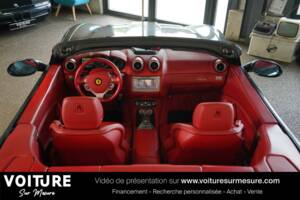 Imagen 11/39 de Ferrari California (2010)