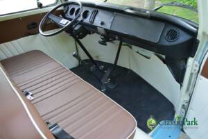 Bild 16/50 von Volkswagen T2b Camper (1976)