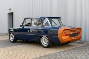 Image 14/56 of Alfa Romeo Giulia Nuova Super 1300 (1974)