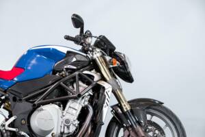 Image 26/50 de MV Agusta DUMMY (2004)