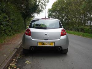 Bild 5/18 von Renault Clio Gordini R.S. (2010)
