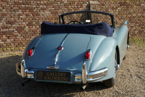 Image 37/50 de Jaguar XK 140 DHC (1957)