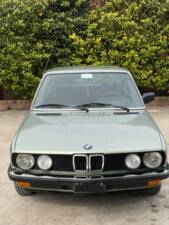 Bild 4/41 von BMW 520i (1982)