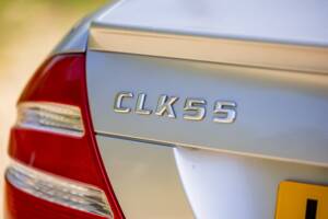 Image 14/50 of Mercedes-Benz CLK 55 AMG (2003)