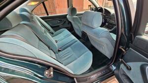 Image 10/18 of BMW 523i (1996)