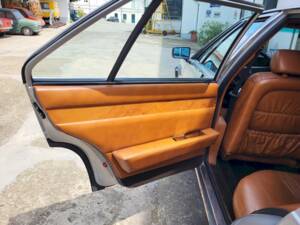 Image 22/47 de Maserati Quattroporte 4200 (1981)