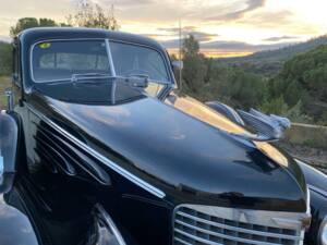 Bild 33/50 von Cadillac V-16 (1938)