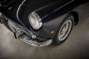 Image 50/100 of Ferrari 250 GT (1962)