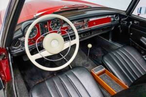 Bild 19/27 von Mercedes-Benz 280 SL (1970)