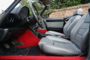 Image 29/50 de Alfa Romeo 2.0 Spider QV (1988)