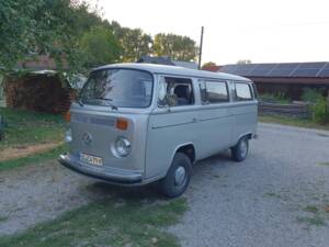Afbeelding 29/46 van Volkswagen T2b Kombi (1979)