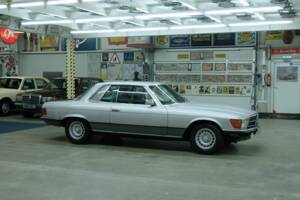 Image 15/50 de Mercedes-Benz 500 SLC (1981)