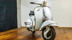 Image 3/14 de Piaggio Vespa 125 (1961)