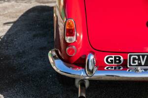 Image 38/46 of Alfa Romeo 2000 Spider (1960)