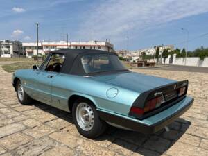 Bild 16/22 von Alfa Romeo 1.6 Spider (1983)