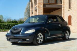 Image 1/50 de Chrysler PT Cruiser Cabrio Limited 2.4 (2005)