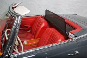 Bild 23/32 von Mercedes-Benz 230 SL (1963)