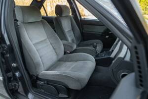 Afbeelding 23/50 van Alfa Romeo 164 2.0 Super (1995)