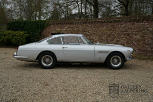 Immagine 38/50 di Ferrari 250 GT 2+2 (1964)