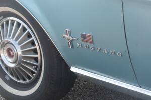 Image 26/50 of Ford Mustang 200 (1967)