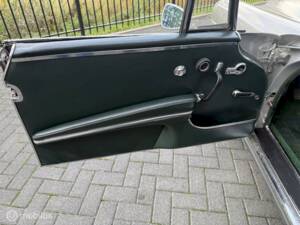 Afbeelding 16/36 van Mercedes-Benz 250 SE (1966)