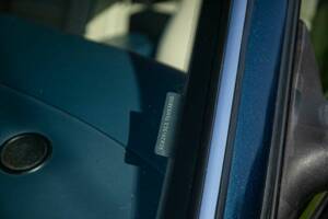 Image 44/50 of Bentley Azure Mulliner (1996)