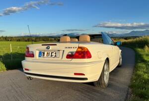 Image 2/18 of BMW 330Ci (2001)