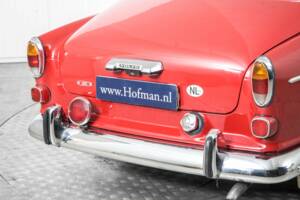 Image 34/50 of Volvo P 123 GT (1968)
