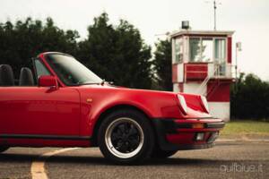 Image 37/72 of Porsche 911 Turbo 3.3 (1989)