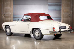 Image 8/28 de Mercedes-Benz 190 SL (1961)