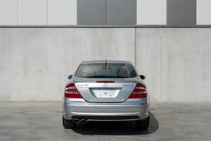 Bild 5/35 von Mercedes-Benz CLK 55 AMG (2003)