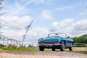 Bild 24/50 von MG MGB (1973)