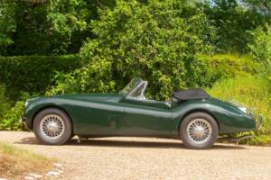 Image 4/46 of Jaguar XK 120 DHC (1954)