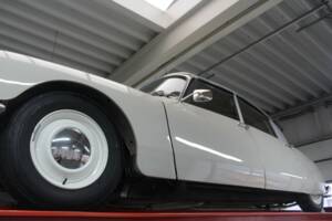 Afbeelding 13/50 van Citroën D Spécial (1971)