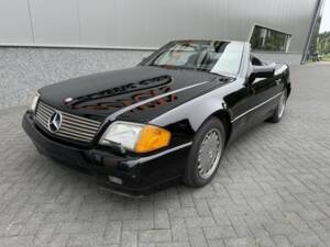 Image 3/44 of Mercedes-Benz 300 SL (1991)