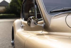 Image 12/34 of Jaguar XK 120 FHC (1952)