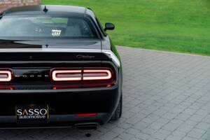 Image 46/86 of Dodge Challenger SRT "Black Ghost" (2023)