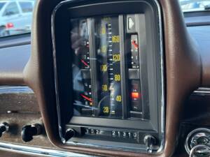 Image 24/29 de Mercedes-Benz 230 S (1965)