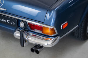 Image 32/38 of Mercedes-Benz 280 SL (1978)