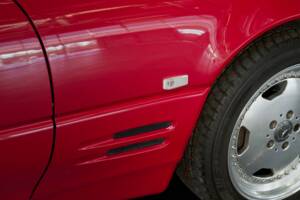 Image 33/50 de Mercedes-Benz SL 500 (1996)