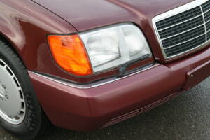 Immagine 15/69 di Mercedes-Benz 500 SE (1992)
