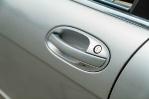 Image 16/50 de BMW 745d (2005)