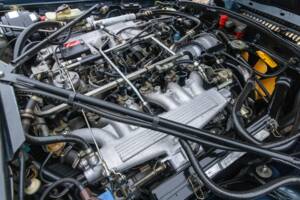 Image 28/50 of Jaguar XJ 12 (1987)