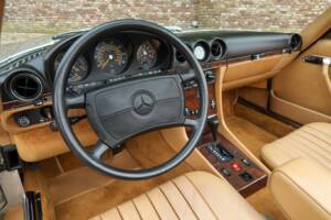 Image 3/50 de Mercedes-Benz 560 SL (1988)