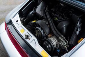 Afbeelding 20/61 van Porsche 911 Carrera 4 (1990)
