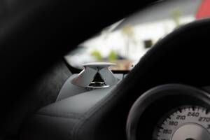 Image 33/45 of Mercedes-Benz SLS AMG Roadster (2012)