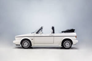 Image 8/35 de Volkswagen Golf Mk I Convertible 1.5 (1983)