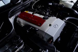 Image 39/39 of Mercedes-Benz CLK 230 Kompressor (2002)